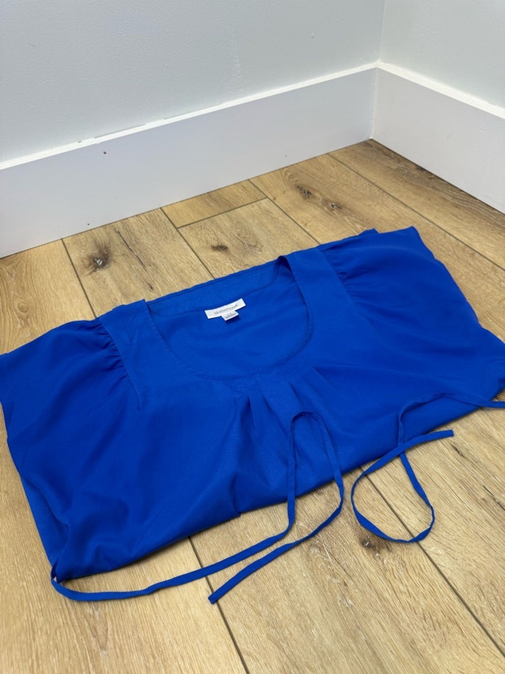 Motherhood Maternity Royal Blue Scoop Neck Maternity Top Women’s Med EUC - Picture 10 of 10